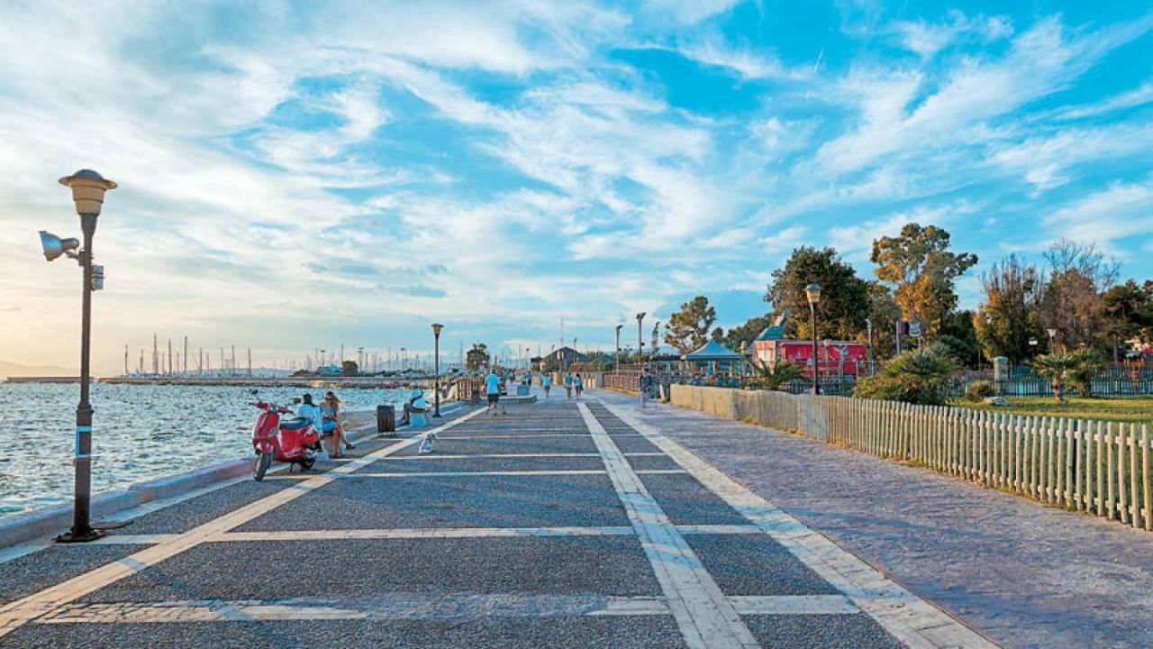 Athenian Riviera Beach Apartment Екстер'єр фото